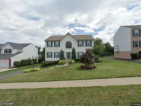 Hunters Run, CORAOPOLIS, PA 15108