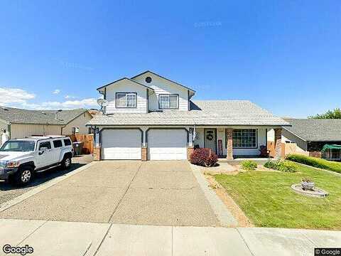 Home, SELAH, WA 98942