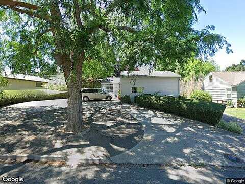 31St, YAKIMA, WA 98902