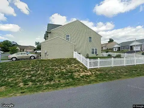 Sisters, WAYNESBORO, PA 17268