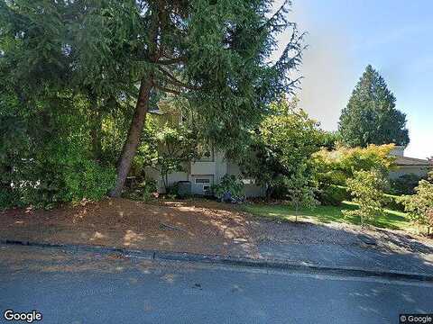 52Nd, KIRKLAND, WA 98033
