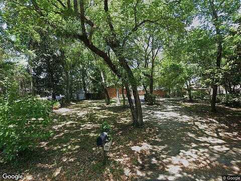 Lake, NICEVILLE, FL 32578