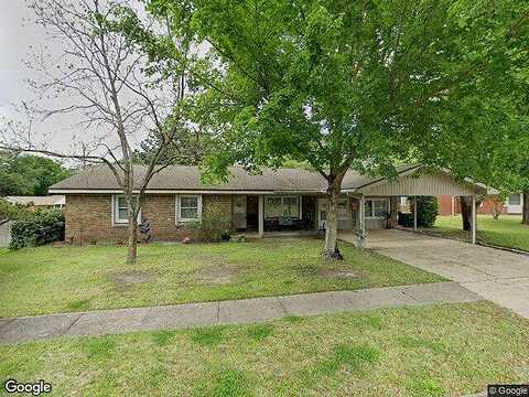 Julia, NICEVILLE, FL 32578
