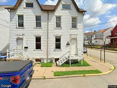 Grant Ave, Verona, PA 15147
