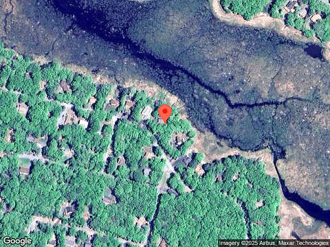 W Shore Dr, Milford, PA 18337