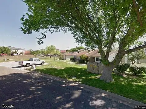 Leslie, KERRVILLE, TX 78028