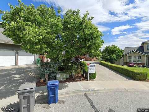 Amy, EAST WENATCHEE, WA 98802
