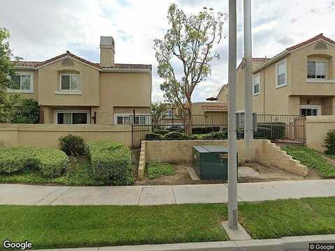 Paseo Circulo, TUSTIN, CA 92782