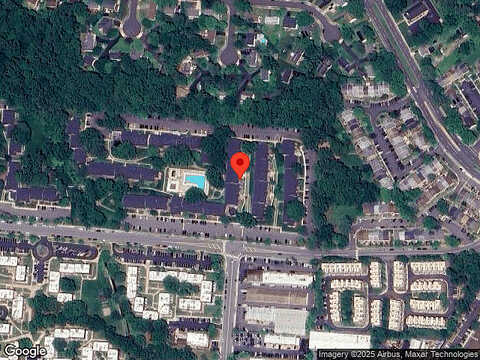 Kingsbridge Dr, Fairfax, VA 22031
