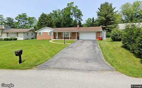 Terrace, FAYETTEVILLE, PA 17222