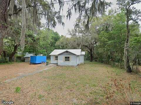 13Th, PALATKA, FL 32177