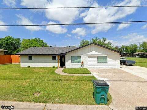 Miller, BOWIE, TX 76230
