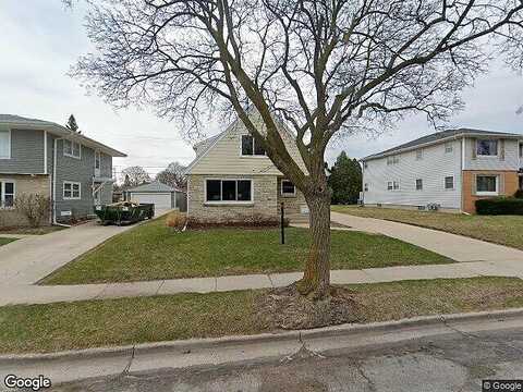 76Th, MILWAUKEE, WI 53219