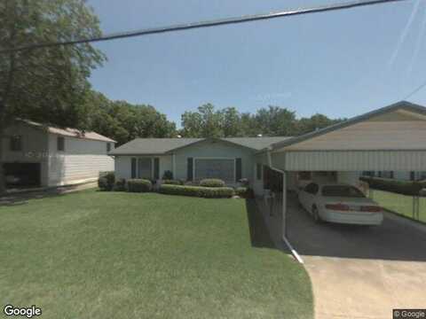 Woodard, CLEBURNE, TX 76033