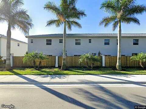 10Th, HOMESTEAD, FL 33035