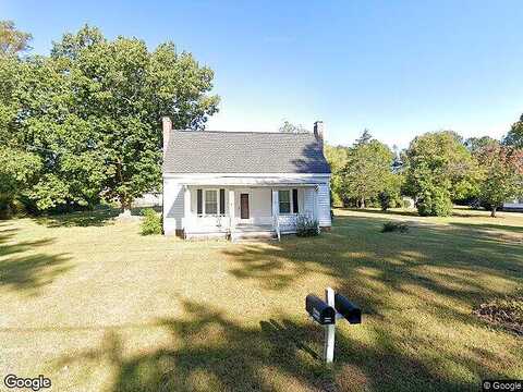 Court, COURTLAND, VA 23837