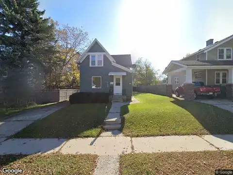 Green, MANITOWOC, WI 54220