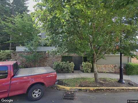 High Creek, HAPPY VALLEY, OR 97086