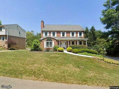 Village, CRANBERRY TOWNSHIP, PA 16066