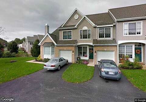 Avondale, READING, PA 19610
