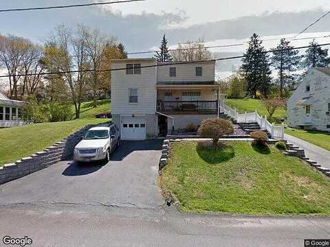 Terrace, SHAVERTOWN, PA 18708