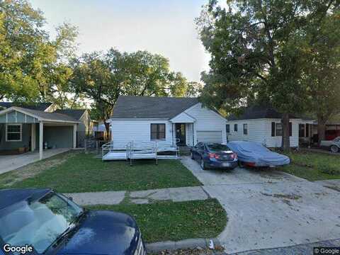 Pine, GRAND PRAIRIE, TX 75050