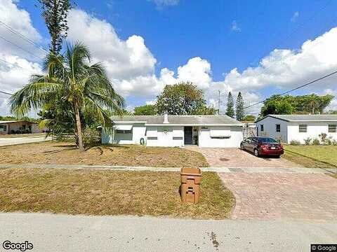 1St, DEERFIELD BEACH, FL 33441