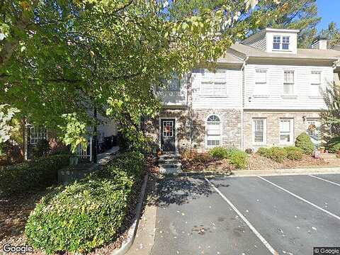 Harris Commons Pl, Roswell, GA 30076