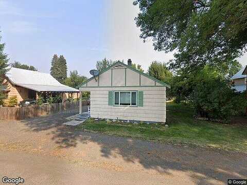 Kellog St, Halfway, OR 97834