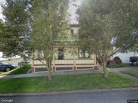 Broadway, DUNCANNON, PA 17020