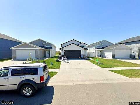 33Rd, MOORHEAD, MN 56560