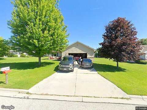 Ann, PLYMOUTH, WI 53073
