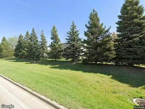 35Th Street, MOORHEAD, MN 56560
