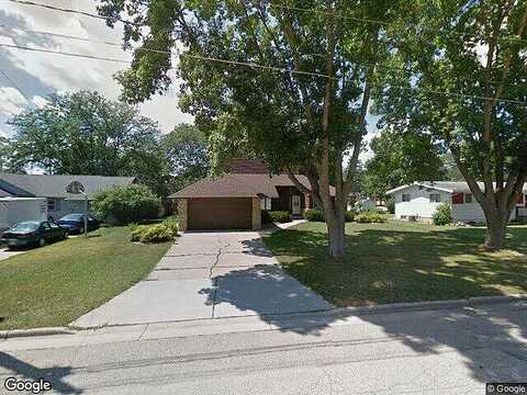 8Th, PRAIRIE DU SAC, WI 53578