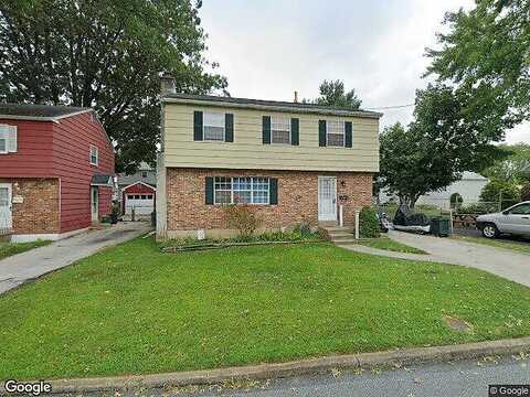 Wellington Ave, Brookhaven, PA 19015