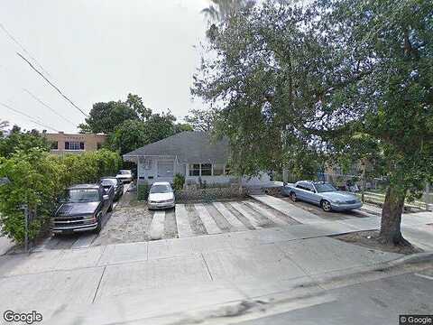 13Th, MIAMI, FL 33135