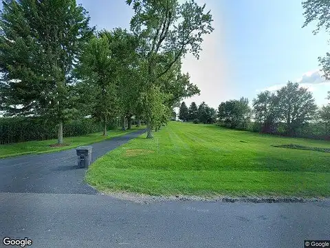 Hazel Ridge, DELAVAN, WI 53115