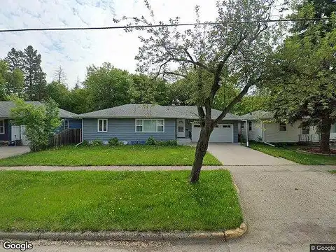 17Th, MOORHEAD, MN 56560