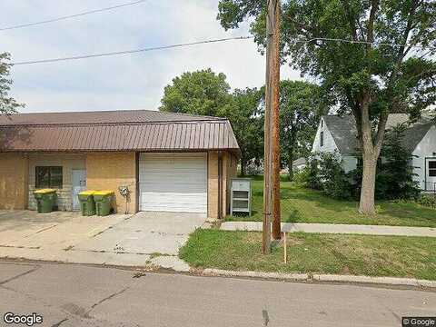 Main, PIPESTONE, MN 56164