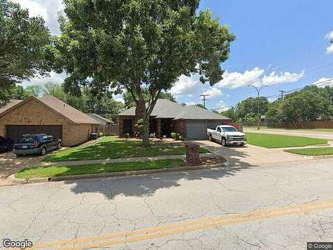 Indian Wells, ARLINGTON, TX 76017