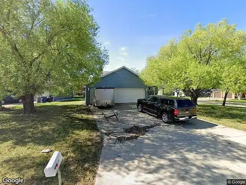 Chelsea, MOORHEAD, MN 56560