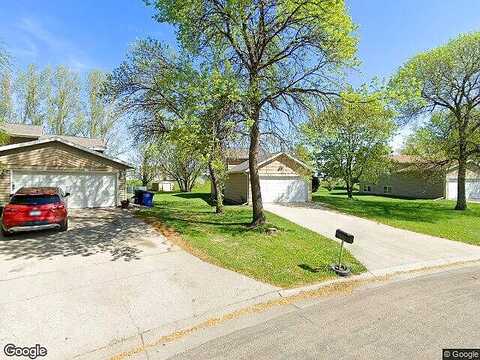 26Th Street, MOORHEAD, MN 56560