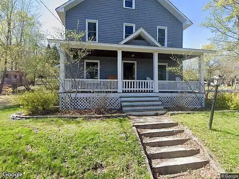 Union St, Honesdale, PA 18431