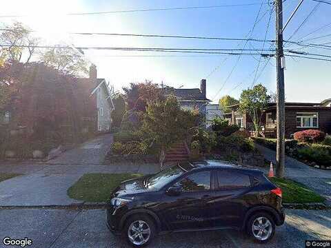 74Th, SEATTLE, WA 98103