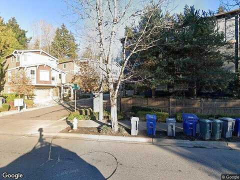 10Th, BELLEVUE, WA 98004