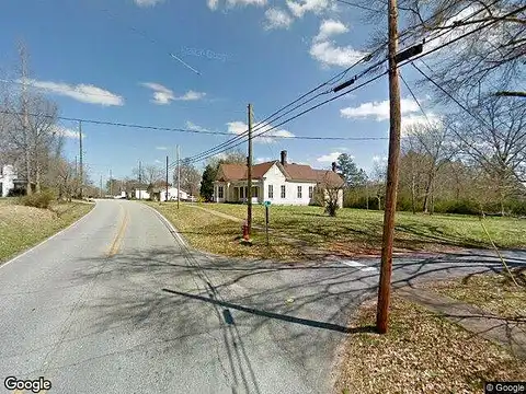 Reese St, Grantville, GA 30220