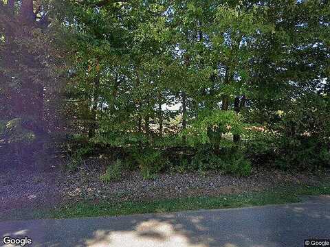 Rainbow Forest Dr, Lynchburg, VA 24502