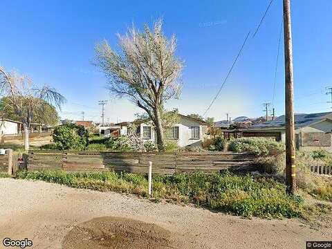 Nadeau St, Mojave, CA 93501