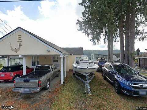 Angeline Avenue South Ne, Suquamish, WA 98392