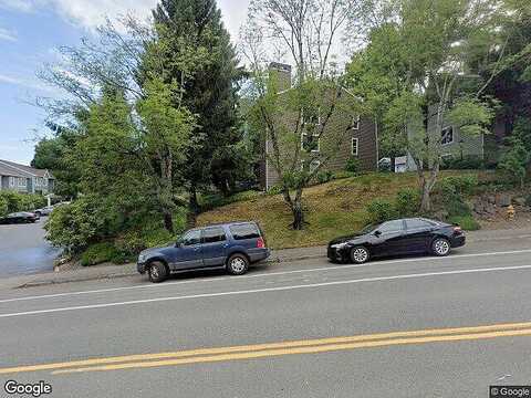Ne 144Th St, Kirkland, WA 98034
